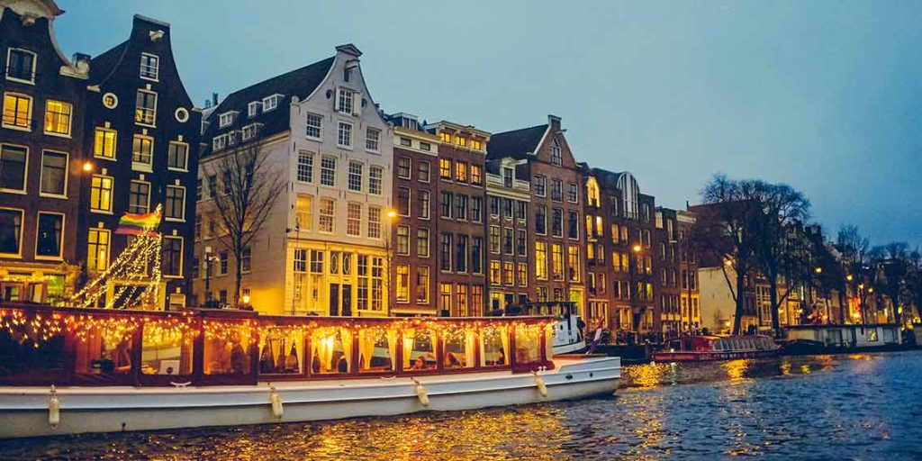 Amsterdamin matkavinkit: tulppaaneja, hyvää ruokaa ja upeita hotelleja