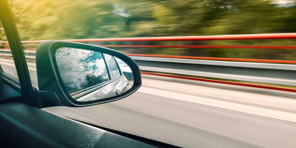 Edessä automatka ulkomaille? Katso autoilijan muistilista!